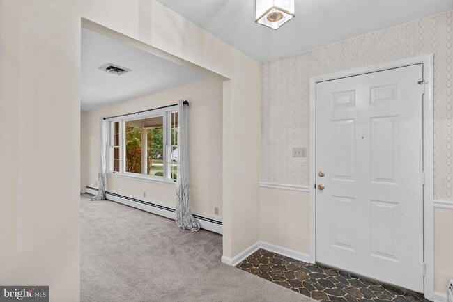 Photo - 21692 Potomac View Dr