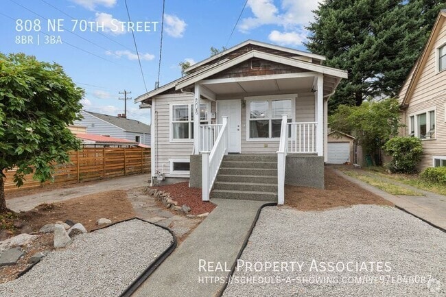 Building Photo - 808 NE 70th St Rental