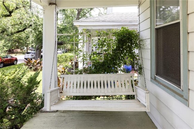 Photo - Port Norfolk