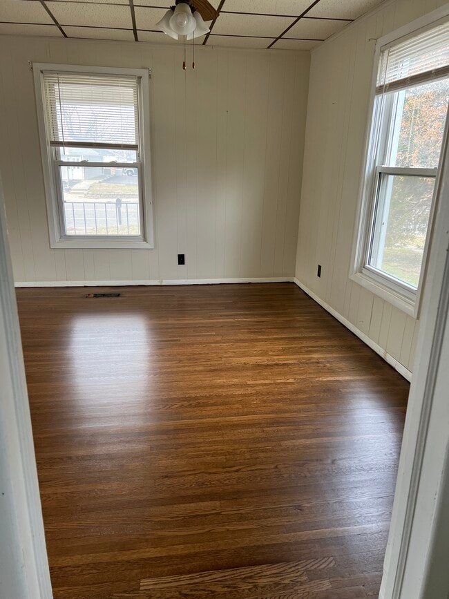 Photo - 3200 S 7th St