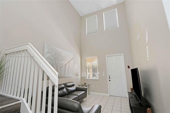 Photo - 14973 SW 8th Terrace