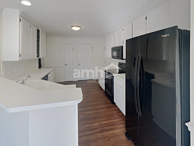 Photo - 4840 Forest Highland Dr