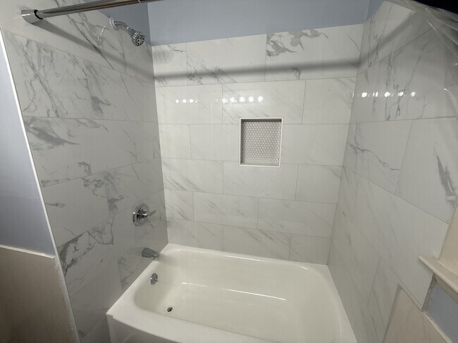 Photo - 1009 Hampton St NW