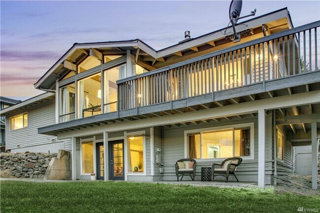 Photo - 2323 - Jones Apartamento Unidad Lower