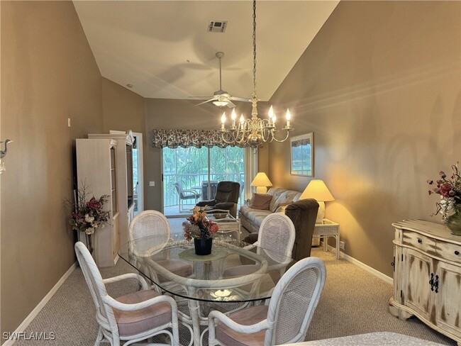 Photo - 13046 Amberley Ct Unidad 611