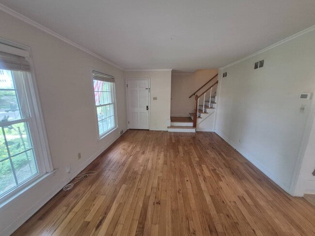 Photo - 1928 N 73rd St