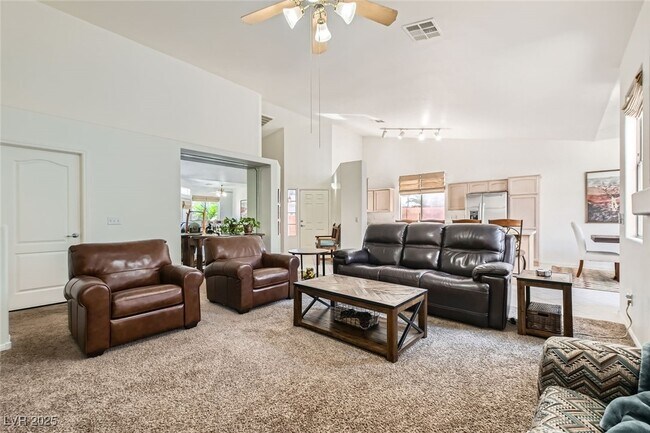 Photo - 7515 Splashing Rock Dr