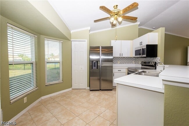 Photo - 25324 Lychee Ct