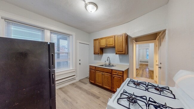 Photo - 12 American Legion Hwy Unit 12