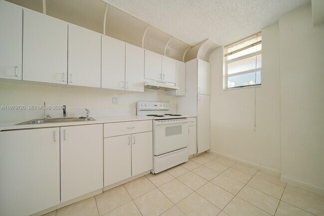 Photo - 2903 N Miami Beach Blvd Unit 1006