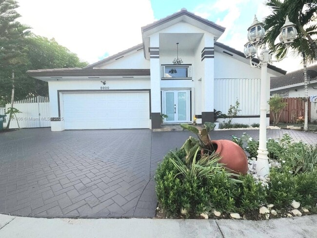 Building Photo - 8900 NW 148th Terrace