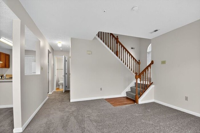Photo - Pet Friendly End Unit Townhouse with Fence...