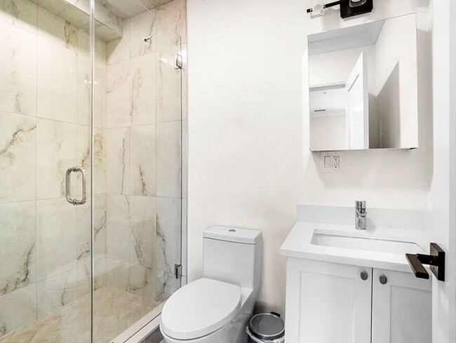 Photo - 39 Blaine St Unidad 1A