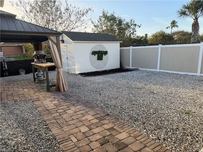 Photo - 27044 Williams Rd