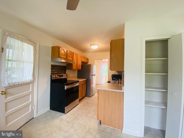 Photo - 16200 Oak Meadow Dr