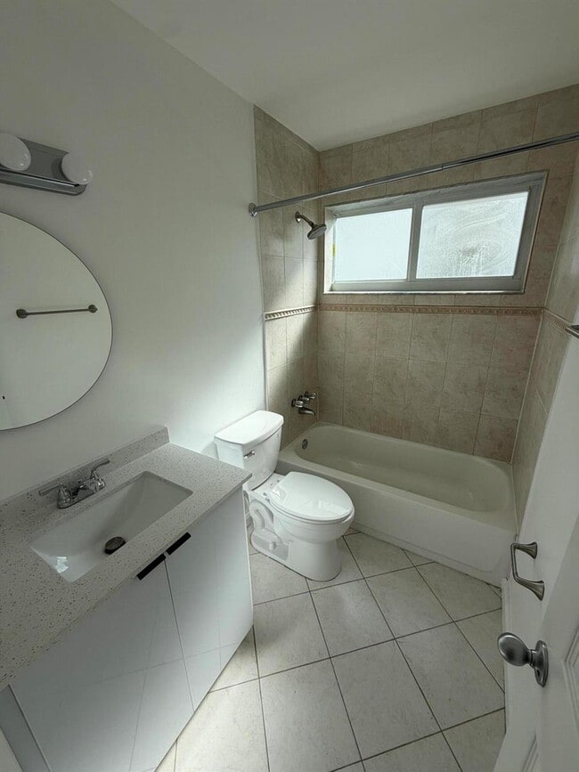 Photo - 1707 NW 46th St