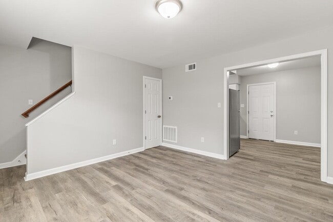 Photo - 407 Park Ave