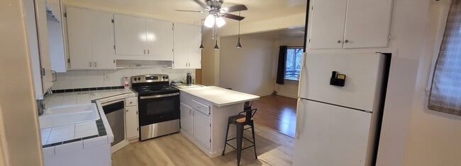 Photo - 10738 SE 165th St