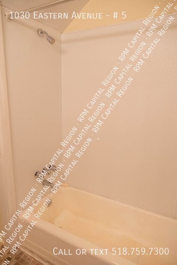 Photo - 1030 Eastern Ave Unit # 5