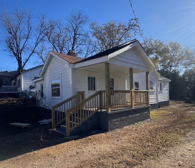 Photo - 1115 Myrtle St SW