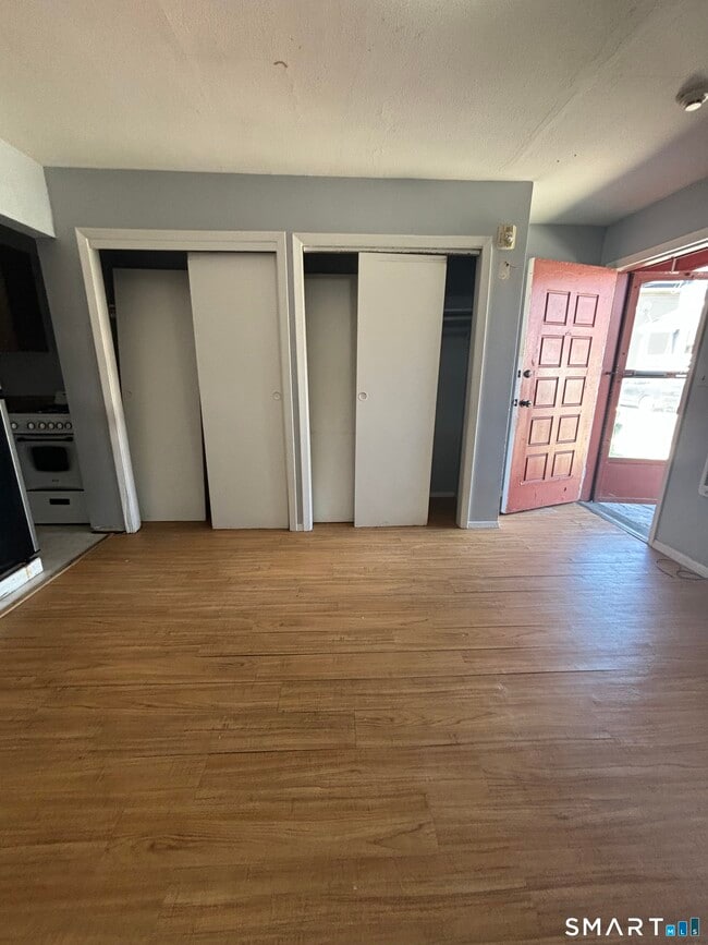 Photo - 89-91-91 Jetland Pl