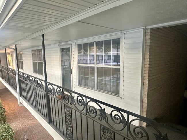 Building Photo - 5818 E University Blvd Unit 218