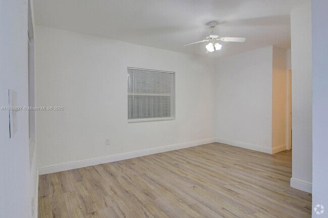 Building Photo - 8329 NW 5th Ave Unit 1 Rental