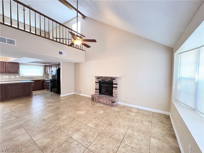 Photo - 2670 Sumac Ln