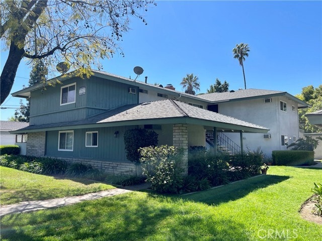 Building Photo - 2064 Evergreen St