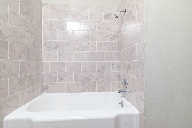 Photo - 5700 Pershing Ave