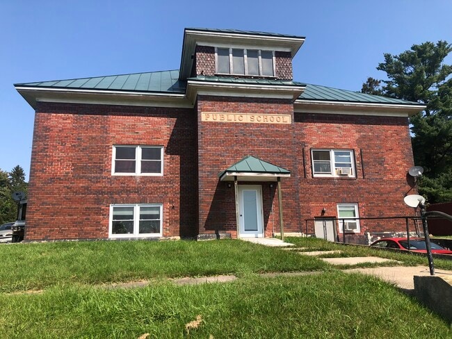 Photo - Loganville Unit D