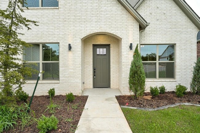 Photo - 4616 Maple Rdg Dr