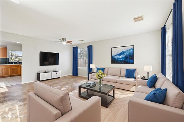 Photo - 924 Melted Candle Cove