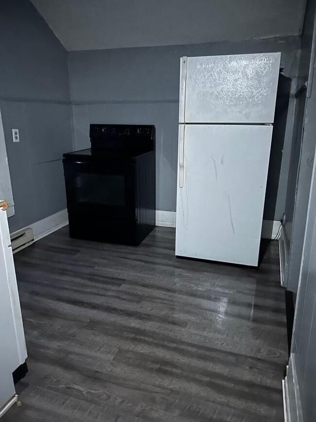 Photo - 611 W Marion St Unit 611 West Marion Street- 1