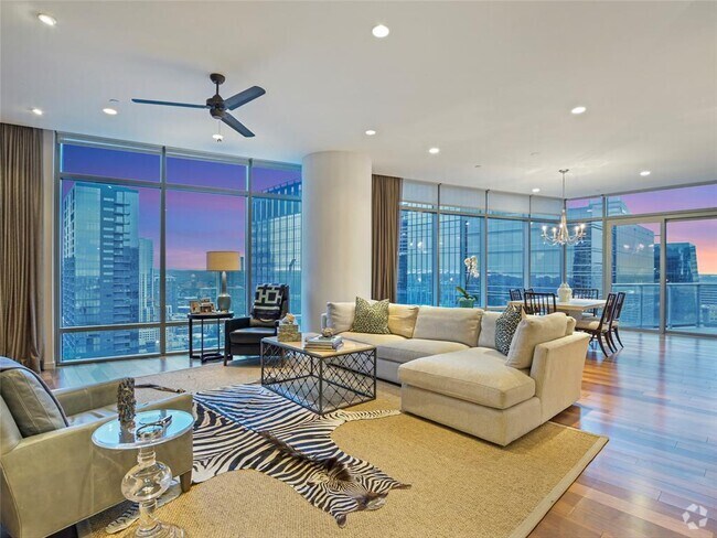 Building Photo - 200 Congress Ave. Unit 30E Rental