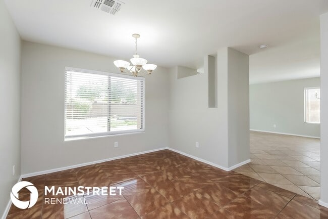 Photo - 7019 S 43rd Dr