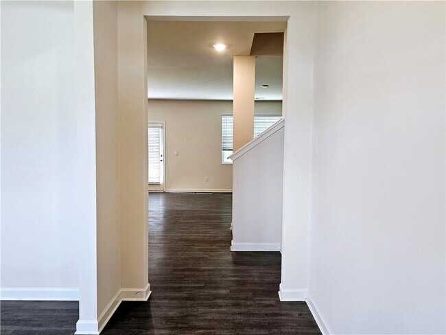 Photo - 274 Walnut Grv Wy