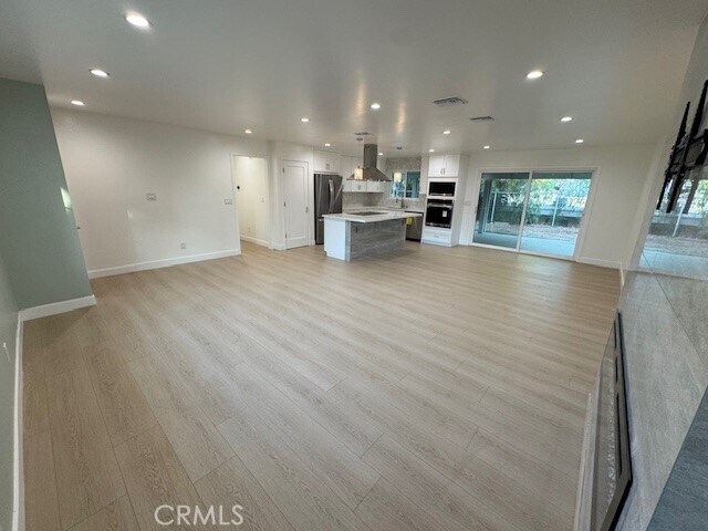 Photo - 10839 Fellows Ave