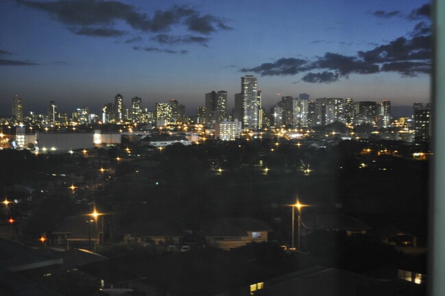 Building Photo - 1387 Frank St