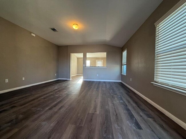 Photo - 18017 Busby Dr