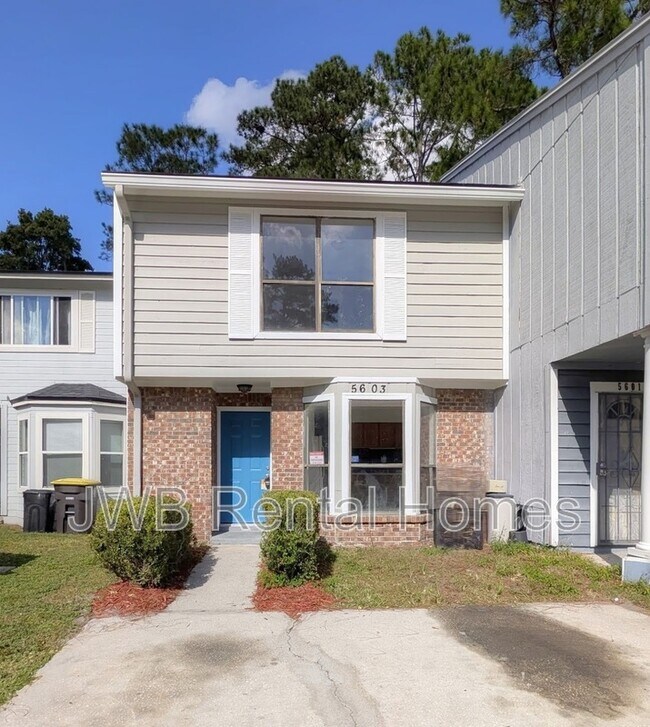 Building Photo - 5603 Bennington Dr