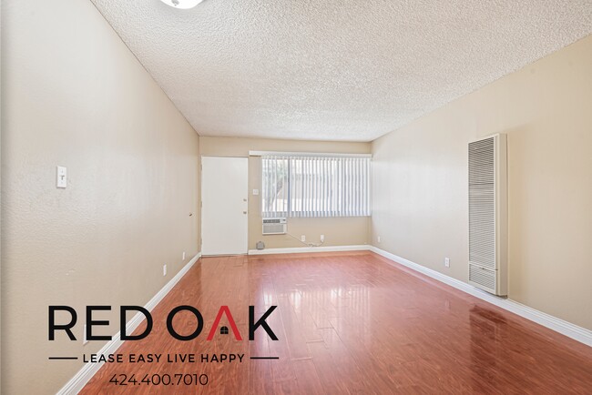 Building Photo - 17341 Hurley St Unit 44 Rental