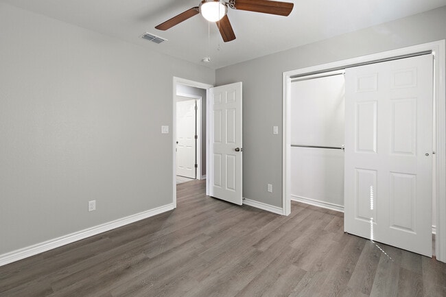 Photo - Travis st Unit 101