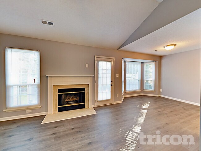 Photo - 10334 Creswell Ct