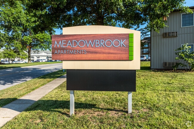Meadowbrook Apartments
