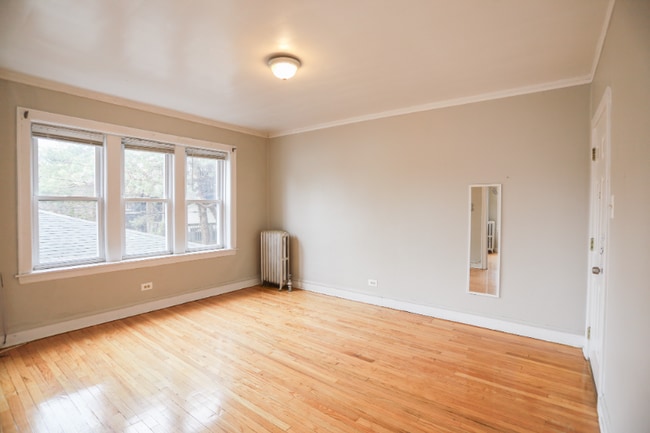 Photo - 4524 N Damen Ave Unidad 2