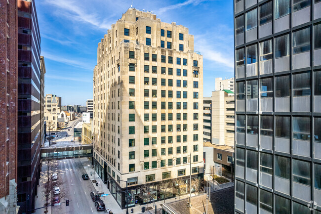 Building Photo - The Des Moines Building Rental