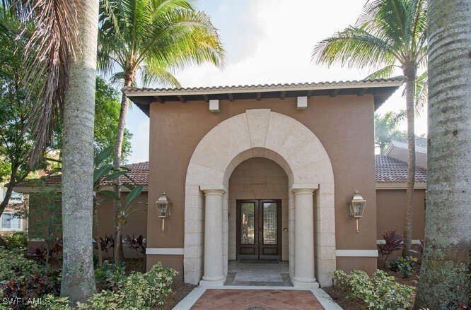 Photo - 1220 Reserve Way Unidad 305