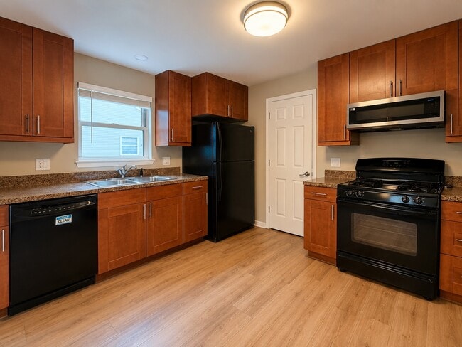 Photo - 82 Holmes Way Unit X2