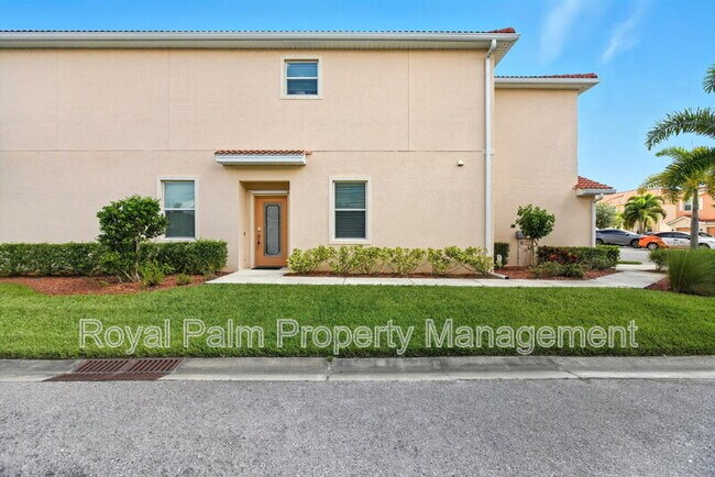 Photo - 8895 Via Isola Court